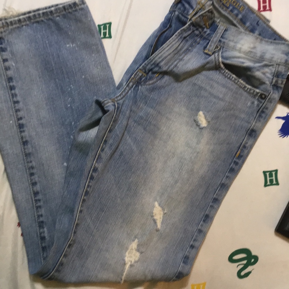 American Eagle men’s jeans